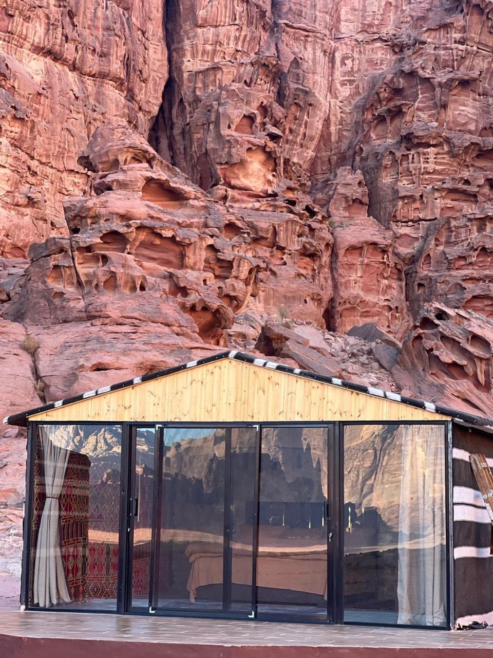 Wadirum Momoo Wadi Rum Exteriér fotografie